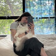 House Sitter - Julieta - House and Pet Sitter