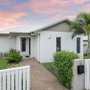 Home Owner wanting sitter in Townsville, Queensland