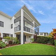 Home Owner wanting sitter in , Queensland