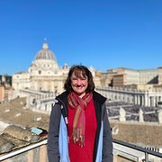 House Sitter - Responsible, caring house and pet sitter