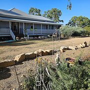 Home Owner wanting sitter in Warwick 20min drive Toowoomba 45min, Queensland