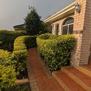 Home Owner wanting sitter in Brisbane, Queensland