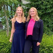 House Sitter - Reliable, non-smoking sister duo 