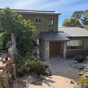 Home Owner wanting sitter in Sydney , New South Wales