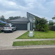 Home Owner wanting sitter in gosford, New South Wales