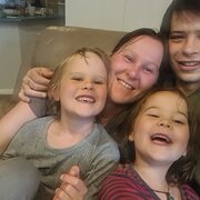 House Sitter - Jesse, Meg, Cedar and Josie 