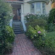 Home Owner wanting sitter in Melbourne, Victoria