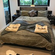 Home Owner wanting sitter in Brisbane , Queensland