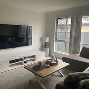 Home Owner wanting sitter in Newcastle , New South Wales