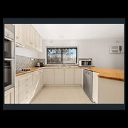 Home Owner wanting sitter in , Victoria