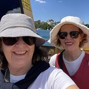 House Sitter - Sister Sitters