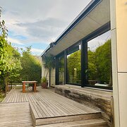 Home Owner wanting sitter in Melbourne , Victoria