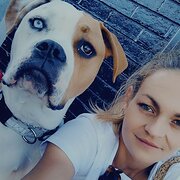 House Sitter - Easy going country chick 