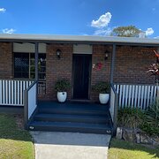 Home Owner wanting sitter in REDBANK PLAINS;QLD, Queensland