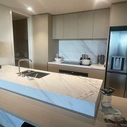 Home Owner wanting sitter in Melbourne , Victoria