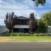 Home Owner wanting sitter in Perth, Western Australia