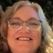 House Sitter - Tracey-Lee