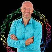 House Sitter - A caring house sitter who loves to write