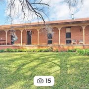 Home Owner wanting sitter in Sydney , New South Wales