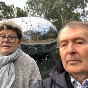 House Sitter - Animal intuitive;dependablesitter       