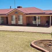 Home Owner wanting sitter in PARKES, New South Wales