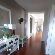 Home Owner wanting sitter in Melbourne, Victoria