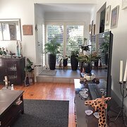 Home Owner wanting sitter in Melbourne , Victoria