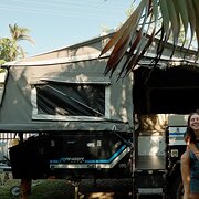 House Sitter - Travelling Vet Nurse and Electrician