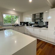 Home Owner wanting sitter in Sydney, New South Wales