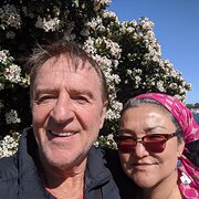 House Sitter - lovers of life