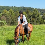 House Sitter - Lani - Friendly pet sitter