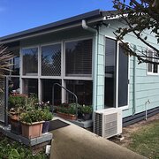 Home Owner wanting sitter in Horsham,100km, Naracoorte, 50km., Victoria