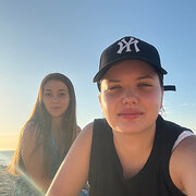 House Sitter - Reliable trio: home and pet care