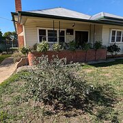 Home Owner wanting sitter in Albury, New South Wales