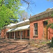 Home Owner wanting sitter in Melbourne, Victoria