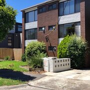 Home Owner wanting sitter in Melbourne , Victoria