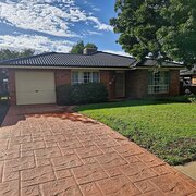 Home Owner wanting sitter in , New South Wales