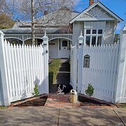 Home Owner wanting sitter in , Victoria