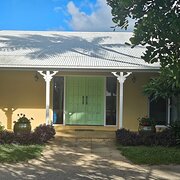 Home Owner wanting sitter in , Queensland