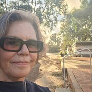 House Sitter - Solo woman wanting Bunbury, Mandurah sit