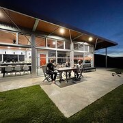 Home Owner wanting sitter in , New South Wales