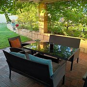 Home Owner wanting sitter in Perth, Western Australia