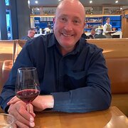 House Sitter - Micky 