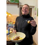 House Sitter - Single female - housesitting in NE VIC 