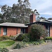 Home Owner wanting sitter in Melbourne, Victoria