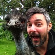 House Sitter - Animal Lover first, experienced Zookeepe