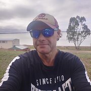 House Sitter - 3+Months Ready Reliable Clean as Glass