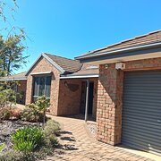 Home Owner wanting sitter in ADELAIDE, South Australia