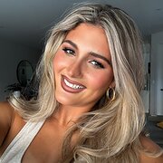 House Sitter - Emily W