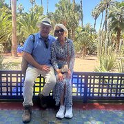 House Sitter - Active reliable retired couple